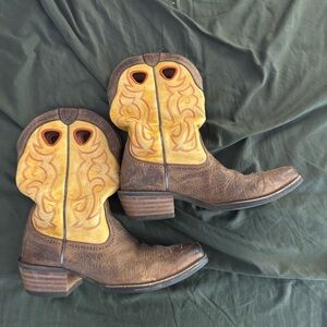 Ariat Western Cowboy Boots 12D - Brown and Yellow (10006864)
